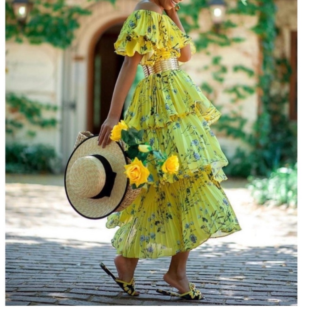 Aqua pleated tiered floral maxi ruffled yellow dress, Small